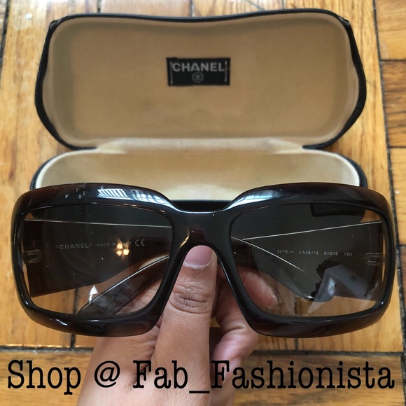 ❗️SOLD❗️CHANEL "mother of the pearl" - Picture 5 of 16